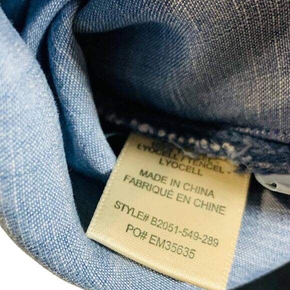 Cloth & Stone Distressed Chambray Fade Button Down Collared Shirt Blue Small - Picture 8 of 9